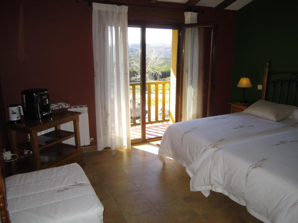 Hotel Rural La Dehesilla Barajas de Gredos Camera foto